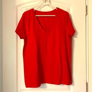 A.N.D Red v neck T-shirt